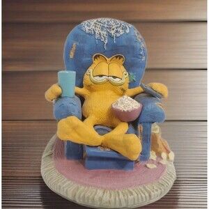 Garfield Danbury Sittin Pretty Figure 1992 Jim Davis Ceramic Vintage Cat Vintage